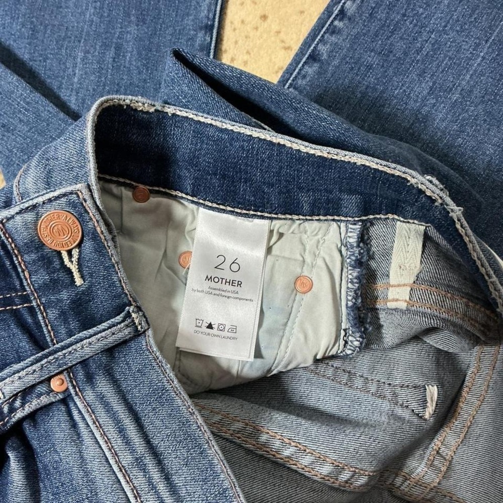 Mother The Insider Crop Step Chew Jeans Dancing On Coals Blue 1417-104 Size 26 - Picture 4 of 8